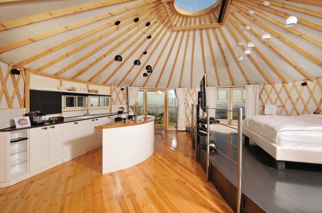 Gan-Hamlachim Amirim Habitación foto